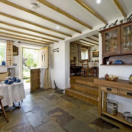 Limber View بيت للعطل *